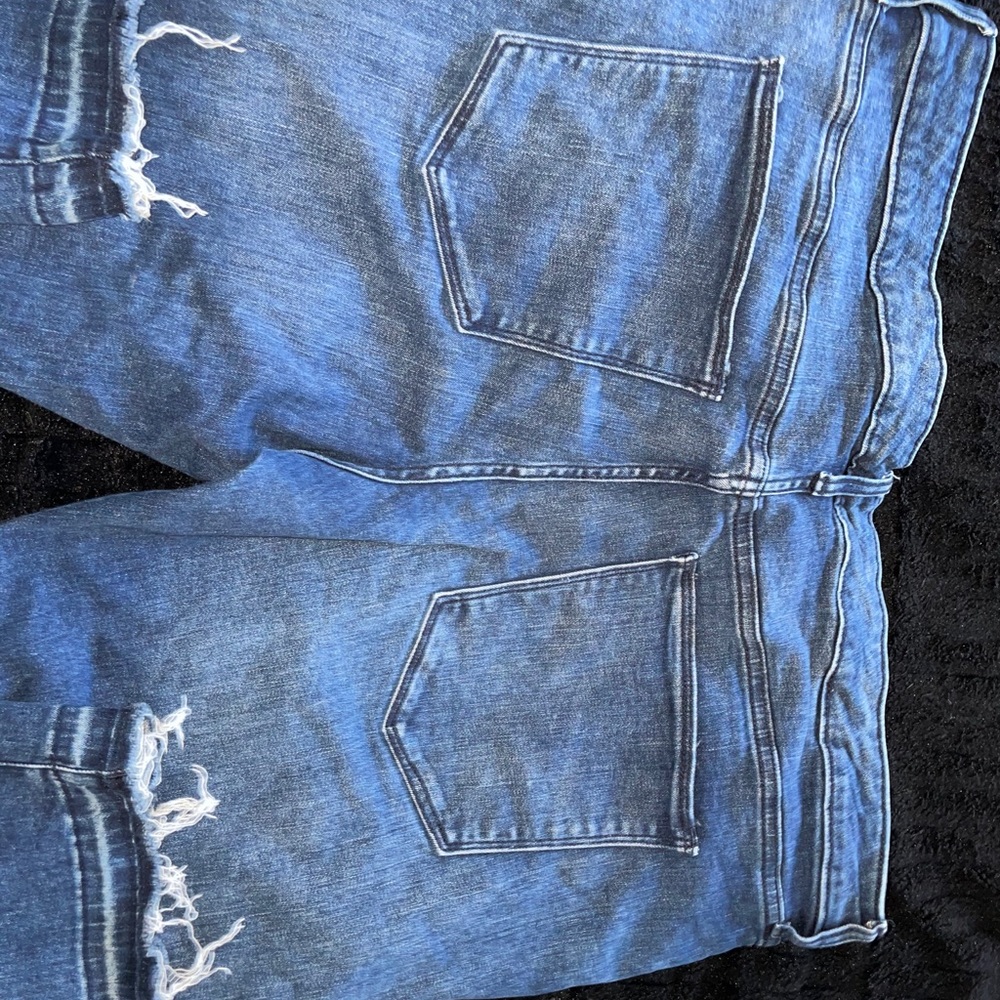 Universal Thread jeans - Picture 4 of 6